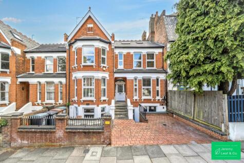 Muswell Avenue, London