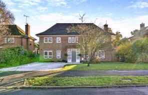 7, The Grove, Amersham HP6 5LJ