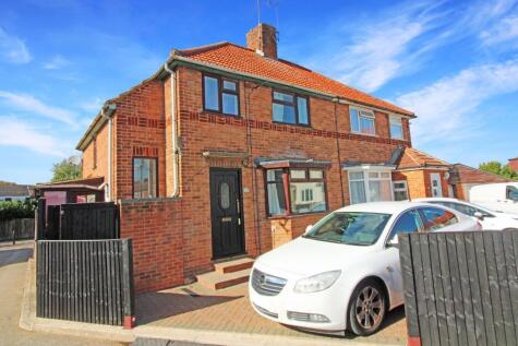 Saffron Street, Bletchley, Milton Keynes, Buckinghamshire, MK2 3AH