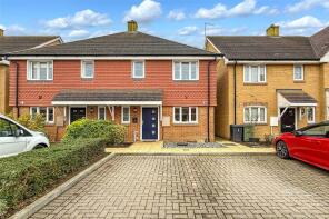 8, Kelen Gardens, Littlehampton BN17 7FS
