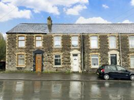 17, Ystrad Road, Fforestfach, Swansea SA5 4BT