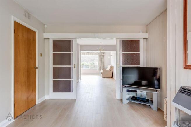 14StAlbansDrive(Interior)-4.jpg