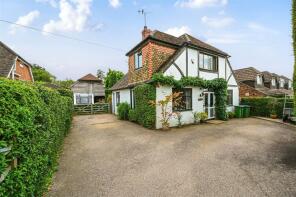 Timbers, Tottington Drive, Henfield BN5 9XY