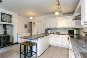 865, Burnley Road East, Waterfoot, Rossendale BB4 9PL