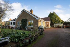 1 Lime Trees, Waltham Lane, Grantham NG32 1SH