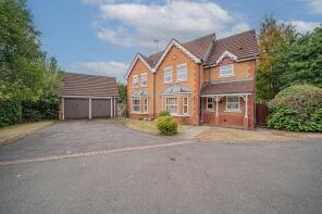 7, Wilford Grove, Hillfield, Solihull B91 3FP