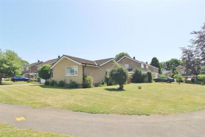 VIEWINGS