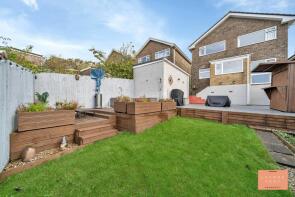 64, Greenacre Drive, Caerphilly CF83 8HH