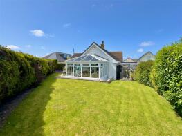 Shephards Nook, Parc Eglos, St Merryn, Padstow PL28 8NW