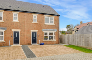 18, Chapel View, Longframlington NE65 8FA