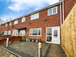 16, Derwen Close, Hengoed CF82 7DE