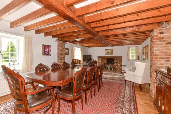 Dining/Sitting Room