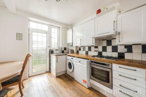 66, Rolt Street, London SE8 5NN