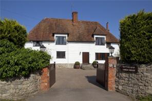 Nettlestead Green House, Maidstone Road, Maidstone ME18 5HE