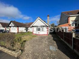 48, Elmroyd Avenue, Potters Bar EN6 2EE