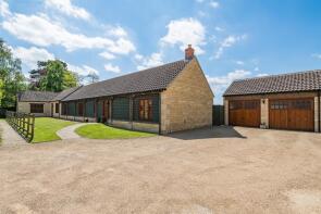 7 Manor Garden Barn, Searson Close, Stamford PE9 4RF