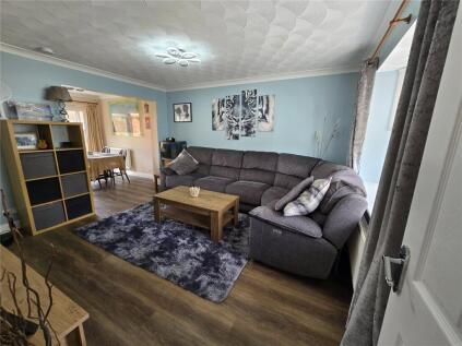 Clover Walk, Upton, Pontefract, West Yorkshire
