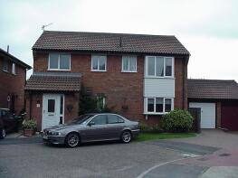 7, Ickworth Court, Felixstowe IP11 2XL