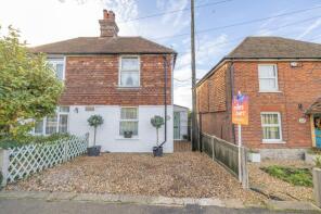 2, Ivy Cottage, Barrow Hill, Ashford TN25 6JJ