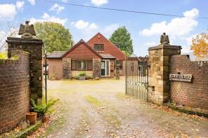Glenariff, Burleigh Lane, Crawley RH10 4LF