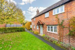 Alexandra Cottage, The Green, Aylesbury HP22 4DU