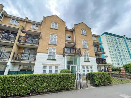Highfield Road, Feltham, Middlesex, TW13