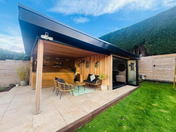 Gym/Garden Room