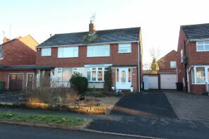 142, Beachcroft Road, Kingswinford DY6 0HT