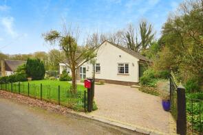 Avon Hollow, Old Bristol Road, Woodford, Berkeley GL13 9JU