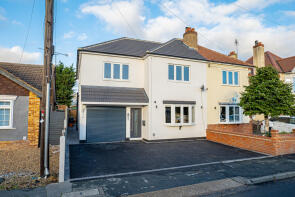8, Bromfords Drive, Wickford SS12 0NZ