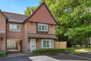 6, Oxmead Street, Ewhurst, Cranleigh GU6 7GJ