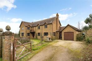 Glencoe, Manor Farm Road, Chapel Row, Reading RG7 6PB