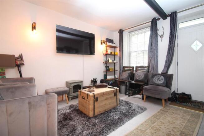 sitting room 1.JPG