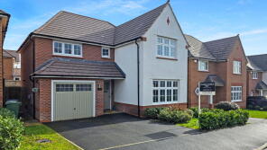 74, Lambert Meadow, Manchester M29 8SJ