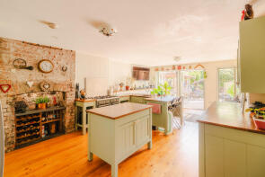 18, Ashton Road, Ashton, Bristol BS3 2EA