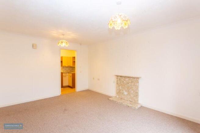 Sitting/Dining Room