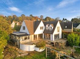 Ash House, Road From Jasmine Cottage To Weal Stone, St Chloe, Stroud GL5 5AP