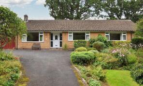 5, Cloves Hill, Morley, Ilkeston DE7 6DH