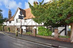 Pheasant Cottage, Yew Tree Cottages, The Street, Doddington ME9 0BH