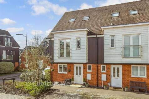 Huxley Drive, Oxted, Surrey