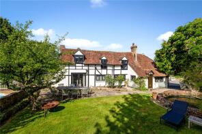 Laurel Cottage, Stall House Lane, Pulborough RH20 2HR