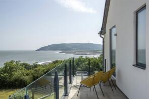 Owlscombe, Worthy Road, Minehead TA24 8PF