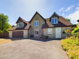 145, Green Lane, Buxton SK17 9DQ