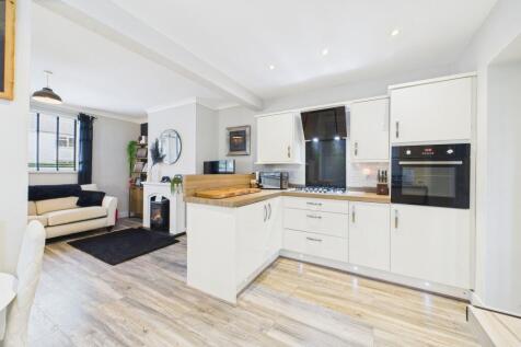 Keir Hardie Avenue, Cleator Moor, CA25