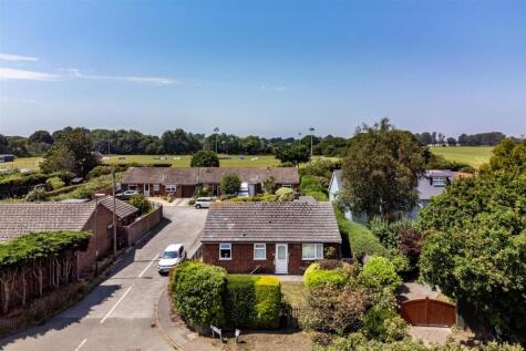 May Close, Sidlesham, Chichester