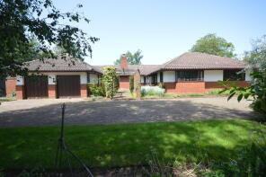 Feliz, Ginns Road, Buntingford SG9 0JD