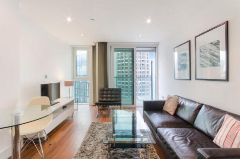 Alie Street, Aldgate, London, E1