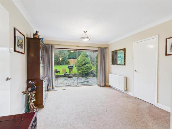 Living/Dining Room
