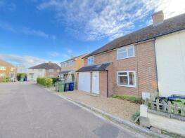 9, Manor Close, Cambridge CB22 7QF
