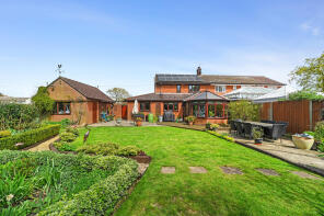 Medhurst, Ravens Green, Colchester CO7 8TA